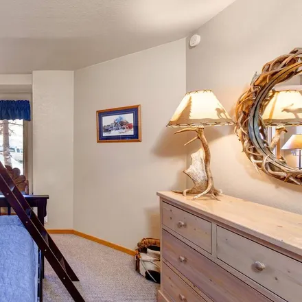 Rent this 3 bed condo on Park City
