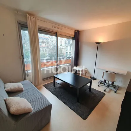 Image 1 - 4 Rue de Cursol, 33000 Bordeaux, France - Apartment for rent