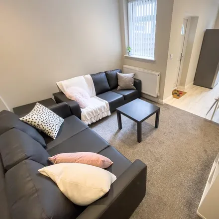 Rent this 6 bed house on Connaught Road in Liverpool, L7 8SW