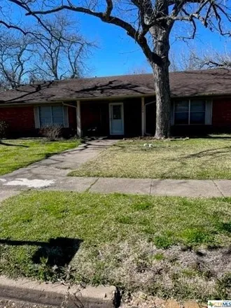 Buy this 7 bed house on First Baptist Church in Hubbard Street, Yoakum