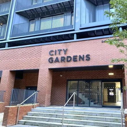 Image 2 - City Gardens, Chester Road, Manchester, M15 4SR, United Kingdom - Apartment for sale