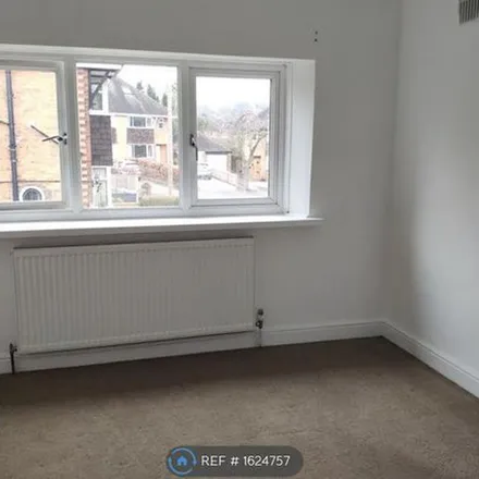 Rent this 3 bed apartment on Lincoln Avenue in Newcastle-under-Lyme, ST5 3BA