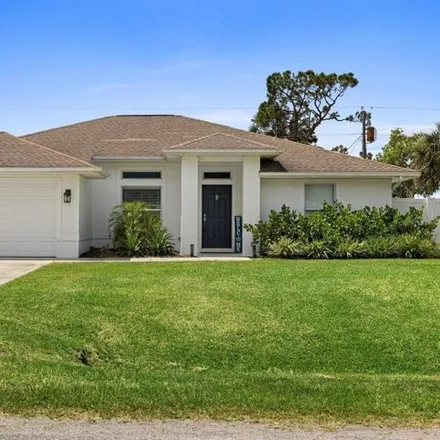 Rent this 3 bed house on 225 Periwinkle Road in Sarasota County, FL 34293