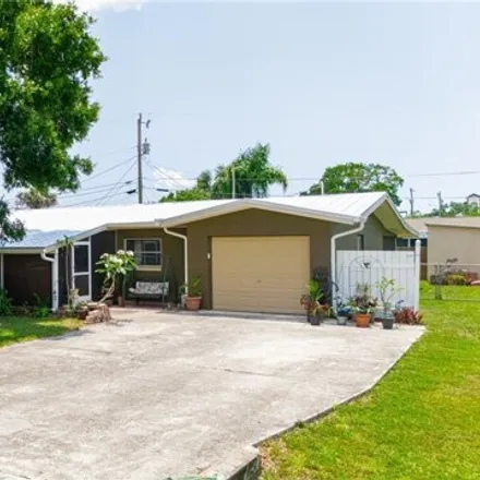 Buy this 3 bed house on 1227 Pondella Circle in Lee County, FL 33903