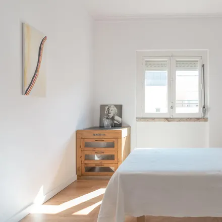Rent this 2 bed room on Casa de Pasto - Oh Pereira in Avenida Elias Garcia 59, 1000-134 Lisbon