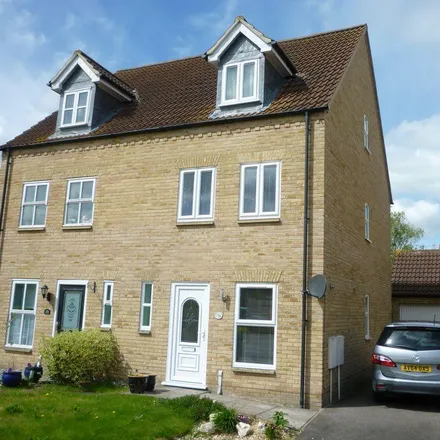 Rent this 3 bed duplex on Columbine Road in Ely, CB6 3WP