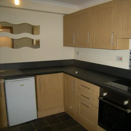 Rent this 2 bed apartment on Claymore Centre in Kinclaven Gardens, Glenrothes