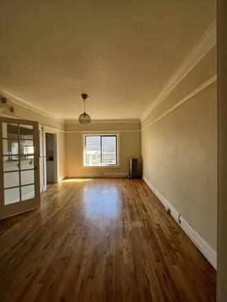 Image 5 - The Raymond, 1461 Alice Street, Oakland, CA 94616, USA - Apartment for rent