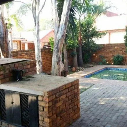 Rent this 1 bed apartment on Lynnwood Road in Lynnwood, Pretoria
