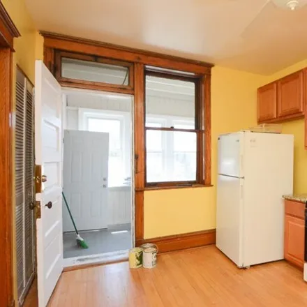 Image 3 - 2225 West Walton Street, Chicago, IL 60622, USA - House for rent