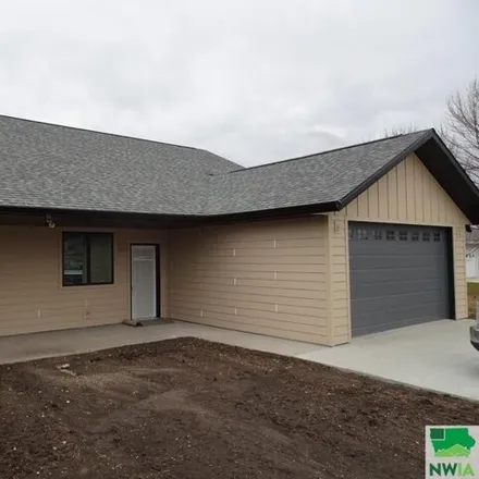 Buy this 2 bed house on 198 Metcalf Avenue in Primghar, IA 51245