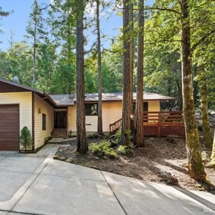 Buy this 3 bed house on 24232 Lilac Road in Brooktrails, Mendocino County