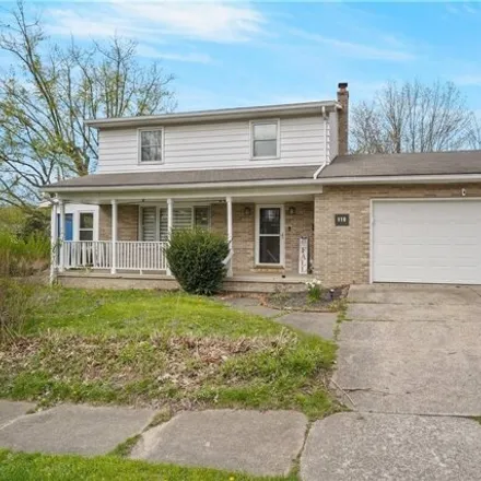 Buy this 3 bed house on 112 Overlook Avenue in Wadsworth, OH 44281