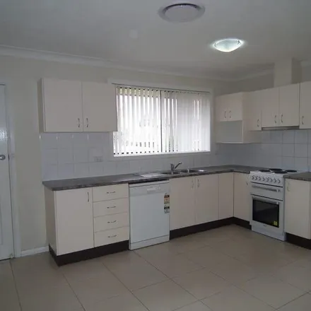 Image 4 - Araluen Avenue, Moorebank NSW 2170, Australia - Apartment for rent