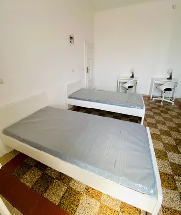 Image 2 - Via Jacopino da Tradate, 20156 Milan MI, Italy - Room for rent