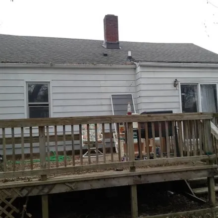 Buy this 2 bed house on 1513 Lincoln Avenue in Flint, MI 48507
