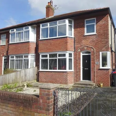 Buy this 3 bed duplex on Knowle Avenue in Cleveleys, FY5 3PW