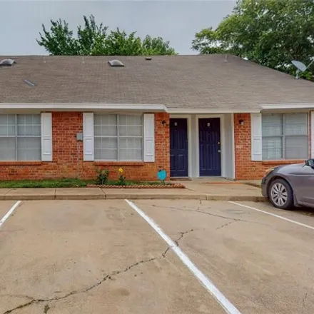 Rent this 2 bed apartment on Queens Court in Mansfield, TX 76063
