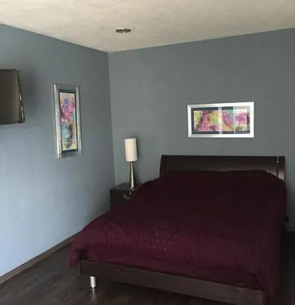Rent this 1 bed apartment on Farmacia Guadalajara in Avenida Olímpica, Sangre De Cristo