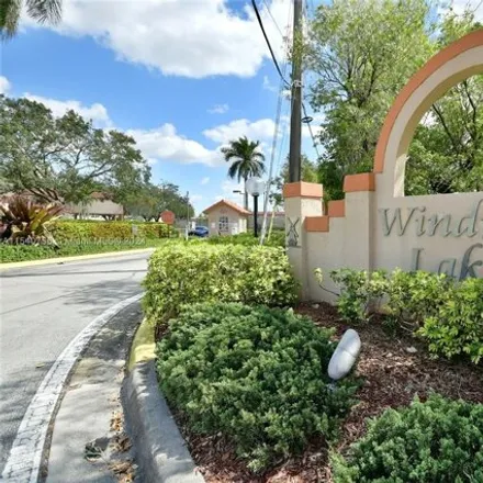 Buy this 1 bed condo on Southwest 5th Street in Pembroke Pines, FL 33025