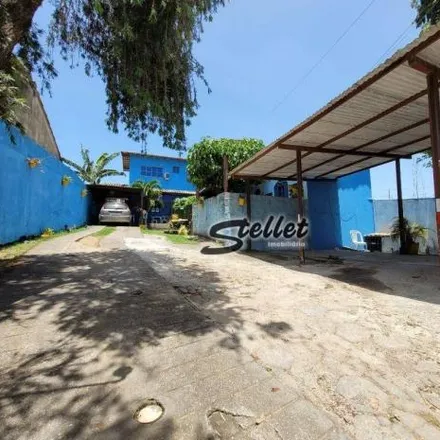 Buy this 6 bed house on Rua Periquitos in Res. Camping do Bosque, Rio das Ostras - RJ