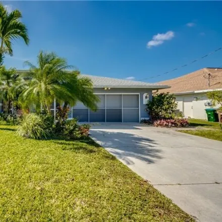 Image 5 - 705 Southwest 35th Street, Cape Coral, FL 33914, USA - House for sale