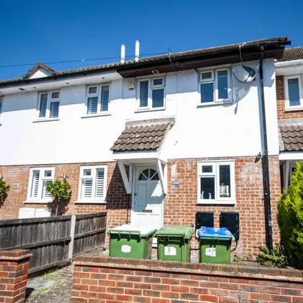 Rent this 2 bed townhouse on 122 Wickham Street in London, DA16 3LU