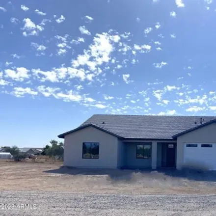Buy this 3 bed house on 29139 North 211th Avenue in Maricopa County, AZ 85361