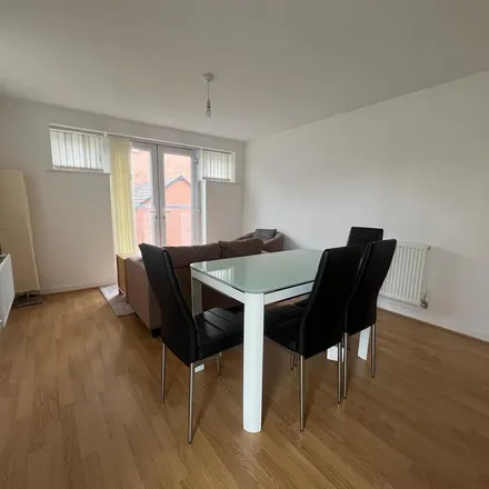 Rent this 1 bed apartment on Tiles And Bathrooms Of Destinction in Foleshill Road, Daimler Green