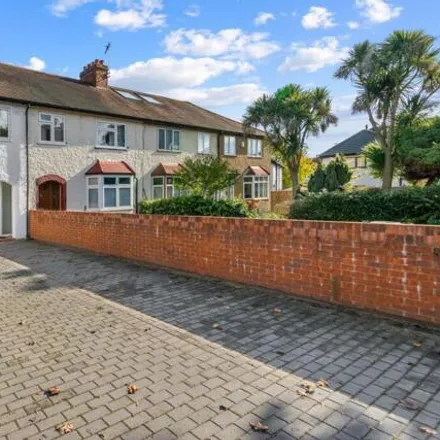 Buy this 4 bed house on Costons Lane in London, UB6 8RE