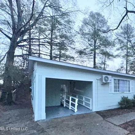Rent this 3 bed house on 1728 Hampton Street in Jackson, MS 39209