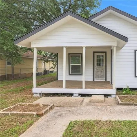 Buy this 2 bed house on 2158 Carolina Street in Baytown, TX 77520