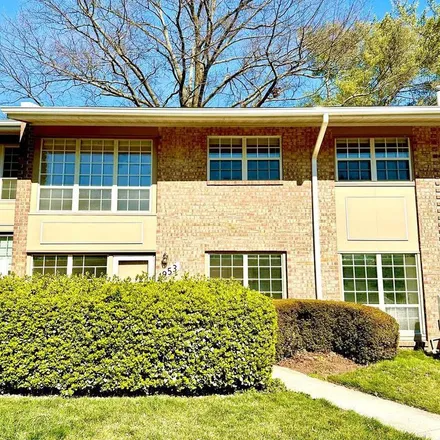 Image 2 - 1940-1948 Kennedy Drive, Tysons, VA 22109, USA - Townhouse for rent