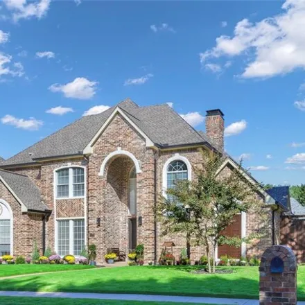 Buy this 5 bed house on 5109 Longwood Court in Plano, TX 75093