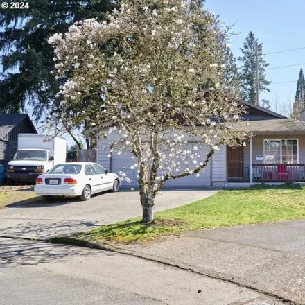 Buy this 3 bed house on 3909 Northeast 136th Court in Vancouver, WA 98682