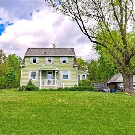 Buy this 4 bed house on 7377 Passer Road in Center Valley, Upper Saucon