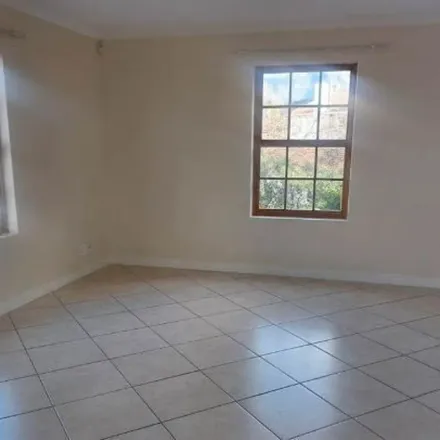 Image 6 - Oak Avenue, Cape Town Ward 62, Cape Town, 7800, South Africa - Apartment for rent