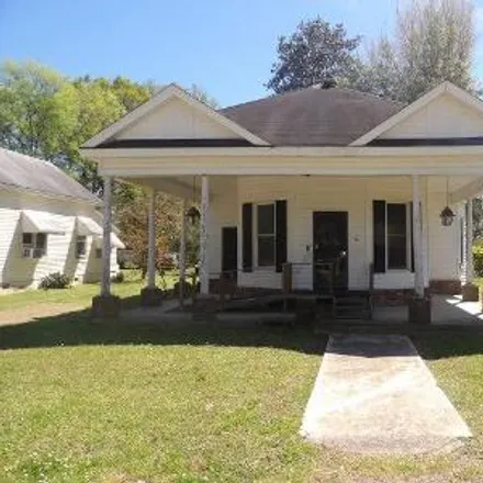 Buy this 3 bed house on 159 Cypress Street in Charleston, Tallahatchie County