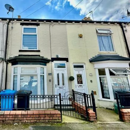 Buy this 2 bed townhouse on Belmont Street in Hull, HU9 2RJ
