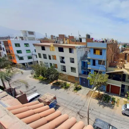 Image 4 - Calle Los Claveles, Los Olivos, Lima Metropolitan Area 15306, Peru - Apartment for sale