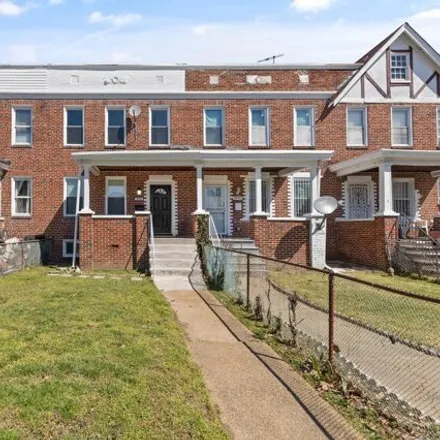 Image 2 - 3944 Dolfield Avenue, Baltimore, MD 21215, USA - House for sale