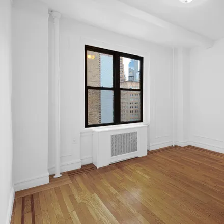 Image 5 - 215 W 23rd St, Unit 1116 - Apartment for rent