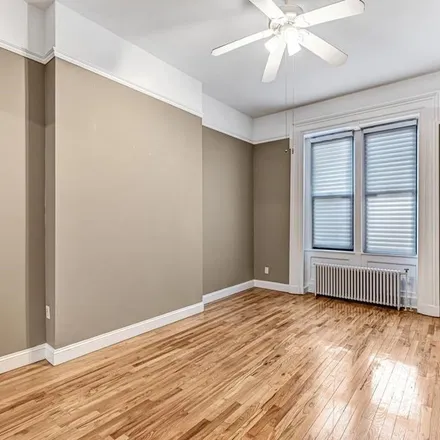Rent this 3 bed apartment on 525 Bloomfield Street in Hoboken, NJ 07030