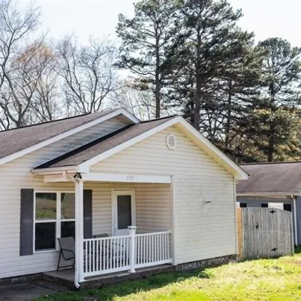 Buy this 4 bed house on 1837 Parkdale Avenue in Loray Mills, Gastonia