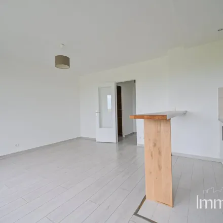 Image 6 - 1 Place Jean Jaures, 93100 Montreuil, France - Apartment for rent