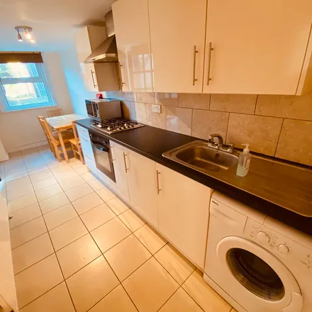 Rent this 3 bed apartment on Cline Road in Bounds Green Road, London