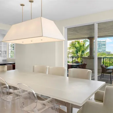 Image 2 - 5254 Fisher Island Drive, Miami Beach, FL 33109, USA - Apartment for rent