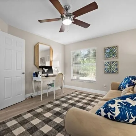 Image 9 - Crescent Lake Drive, Collier County, FL, USA - Condo for rent