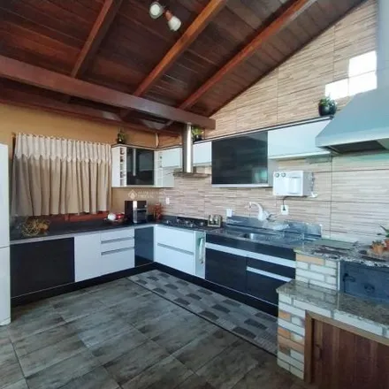 Buy this 3 bed house on Rua Odon Cavalcante in Canudos, Novo Hamburgo - RS