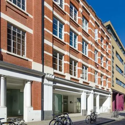 Image 2 - Dickens Court, 13-16 Britton Street, London, EC1M 5UQ, United Kingdom - Apartment for sale